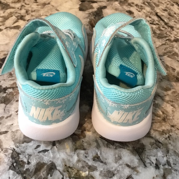 Nike Kaishi Snowflake Print. Size 7C - Picture 3 of 6